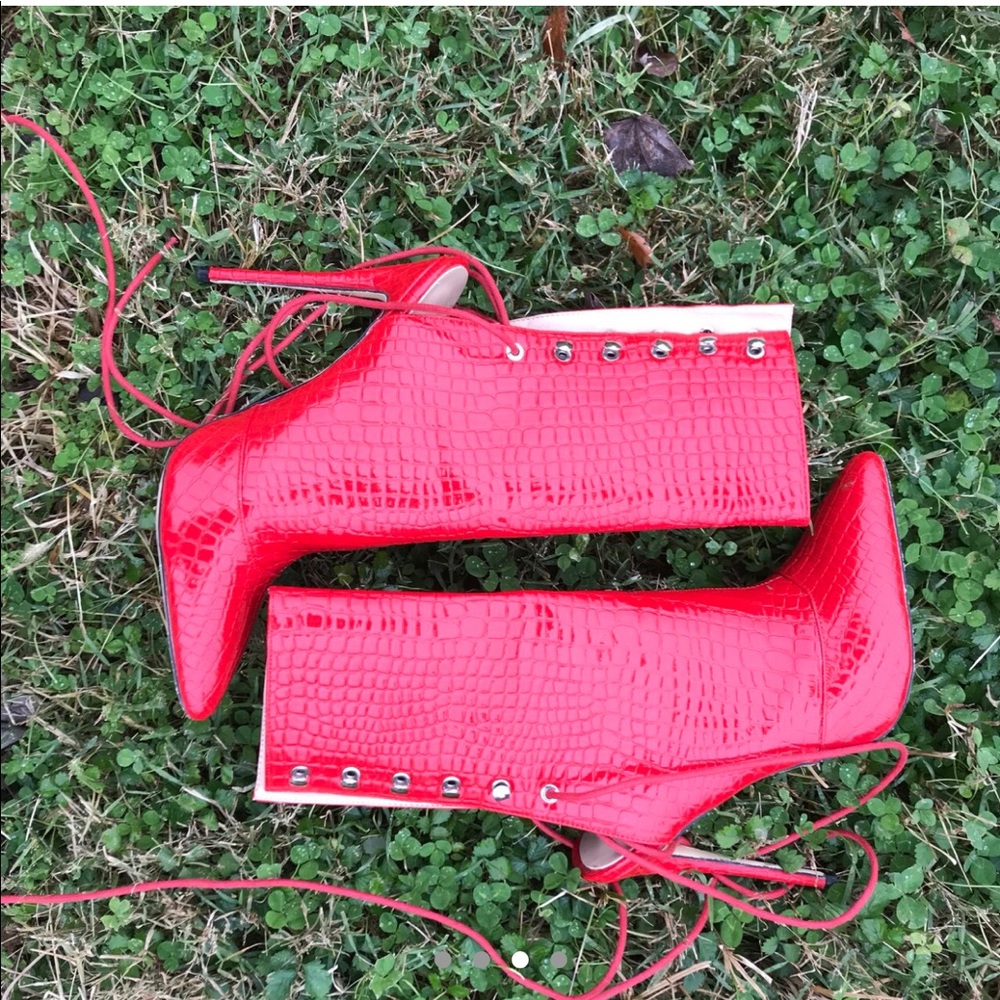 SIMMI SHOES RED